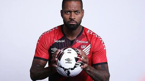 © Fabio Wosniak/athletico.com.br/Direitos Reservados