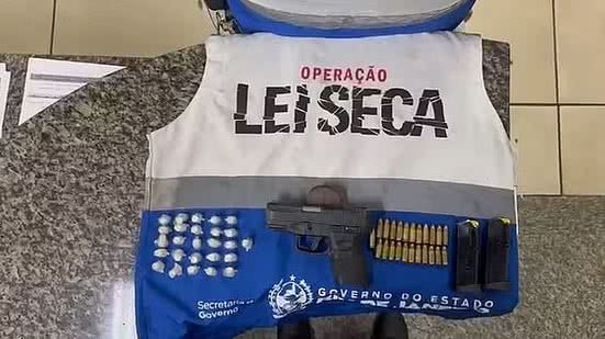 Material encontrado com um dos passageiros | Divulgação