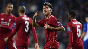Firmino comemora um dos gols na goleada sobre o Porto | Divulgação / Twitter Liverpool @LFC
