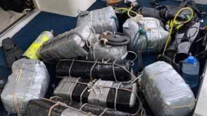 Entorpecente foi localizado no casco do navio | Foto: Divulgação / Polícia Federal