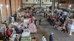 Doações arrecadadas e enviadas para Porto Alegre | Rafa Neddermeyer / Agência Brasil