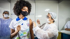 Alagoas completou o esquema vacinal de 19.457 jovens | Foto: Jonathan Lins / Agência Alagoas