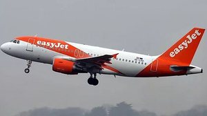 A companhia aérea alegou que funcionários estavam lidando com uma "infestação" de mosquitos na aeronave | Reprodução/Wikipedia