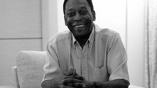 Imagem Revista americana elege Pelé como o melhor jogador da história; Ronaldo Fenômeno está na lista