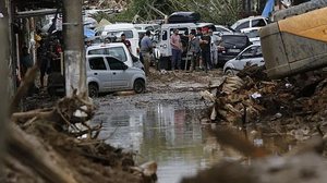 Inundações favorecem a transmissão de doenças adquiridas pelo contato com água ou alimento contaminado | Foto: Reprodução/Agência Brasil