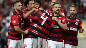 Imagem Presidente do Flamengo revela que Juan decidirá o seu futuro após grave lesão