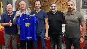 Imagem Depois do 'não', Felipão volta atrás e acerta retorno ao Cruzeiro