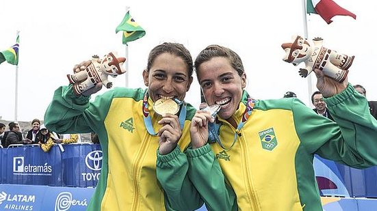 Dobradinha brasileira na vitória | Wander Roberto/COB