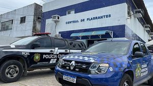 Mulher foi levada à Central de Flagrantes e autuada por dois crimes | Arquivo