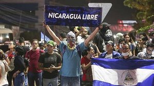 Manifestantes na Nicarágua | Alfredo Zuniga/AP