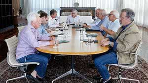 Reunião de emergência com ministros no Palácio da Alvorada, convocada para avaliar a situação na fronteira do Brasil com a Venezuela | Alan Santos/Agência Brasil