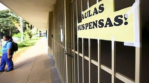 Imagem PE prorroga novamente suspensão de aulas presenciais na educação básica