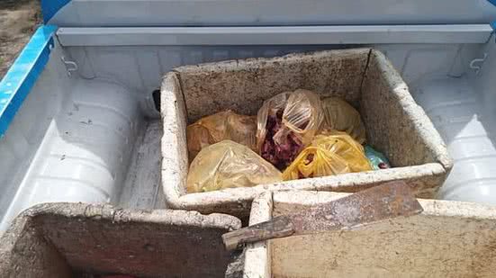 Material foi apreendido pela fiscalização na manhã desta segunda-feira, no Mercado da Produção | Vigilância Sanitária