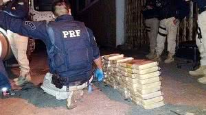 Imagem PRF apreende mais de 100 quilos de cocaína no Rio