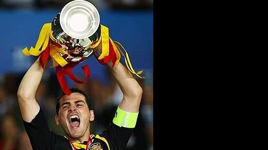 Reprodução / Instagram @ikercasillas