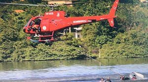 Imagem Queda de helicóptero da PM no Rio de Janeiro deixa quatro feridos