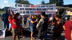 Manifestantes fecham parte da pista no sentido Maceió | Cortesia