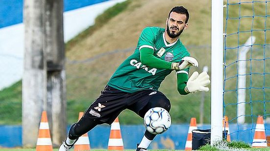 Frigeri assumiu a titularidade do CSA após a lesão do goleiro Cajuru | Thiago Parmalat / CSA