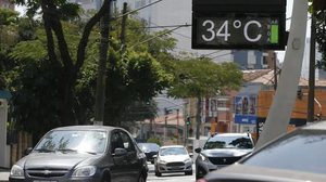 Temperatura média foi de 23,8º, segundo o CGE | Foto: Paulo Pinto / Agência Brasil