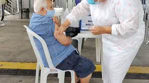 Imagem Vacinação de idosos com mais de 85 anos termina hoje em Maceió; 70% já foram imunizados