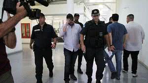 Polícia faz operação contra suspeitos de integrar milícia | Folhapress