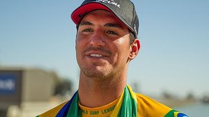 Celso Bayo/Folhapress