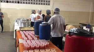 Casal escolheu uma instituição que atende 50 crianças em situação de risco para fazer a festa de casamento | Arquivo pessoal/Ana Paula Meriguete