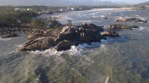 Registro de arquivo mostra a costa de Garopaba, cidade mais próxima do naufrágio | BOA/CBM/Arquivo