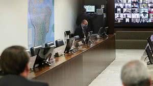 Imagem Bolsonaro faz reunião virtual com presidente da Fiesp e empresários