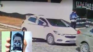 Atirador chegou a escola mascarado | Reprodução / Vídeo