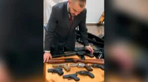 O pastor afirma que a unção protegerá a sociedade dos "homens maus". | Foto: Reprodução / Redes sociais