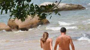 Praia de Pedras Altas, em Palhoça, SC | Divulgação/Portal Brasil Naturista