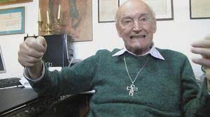 Imagem Padre Quevedo morre aos 88 anos