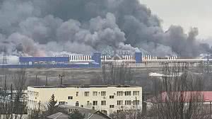 Cidade de Mariupol sob ataque | Reprodução / Facebook / NGUmainpage