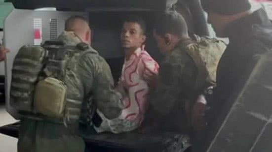 Sequestrador de ônibus se entrega na rodoviário do Rio de Janeiro | Divulgação / PMRJ