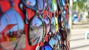 Deve-se olhar a procedência dos óculos antes da compra | Carla Cleto