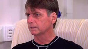 Imagem Jair Bolsonaro recebe alta médica, deixa hospital e vai para casa, no Rio