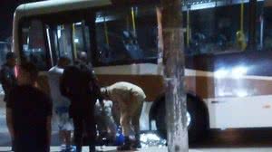 Imagem Passageiro é morto após reagir a assalto a ônibus em Duque de Caxias