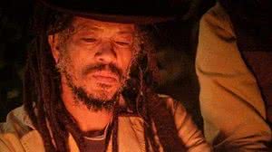 Imagem Capoeirista diz ter sido agredido por PM enquanto segurava filho no colo