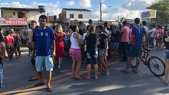 Cortesia ao TNH1 / tenente Heitor - 4º Batalhão da PM/AL