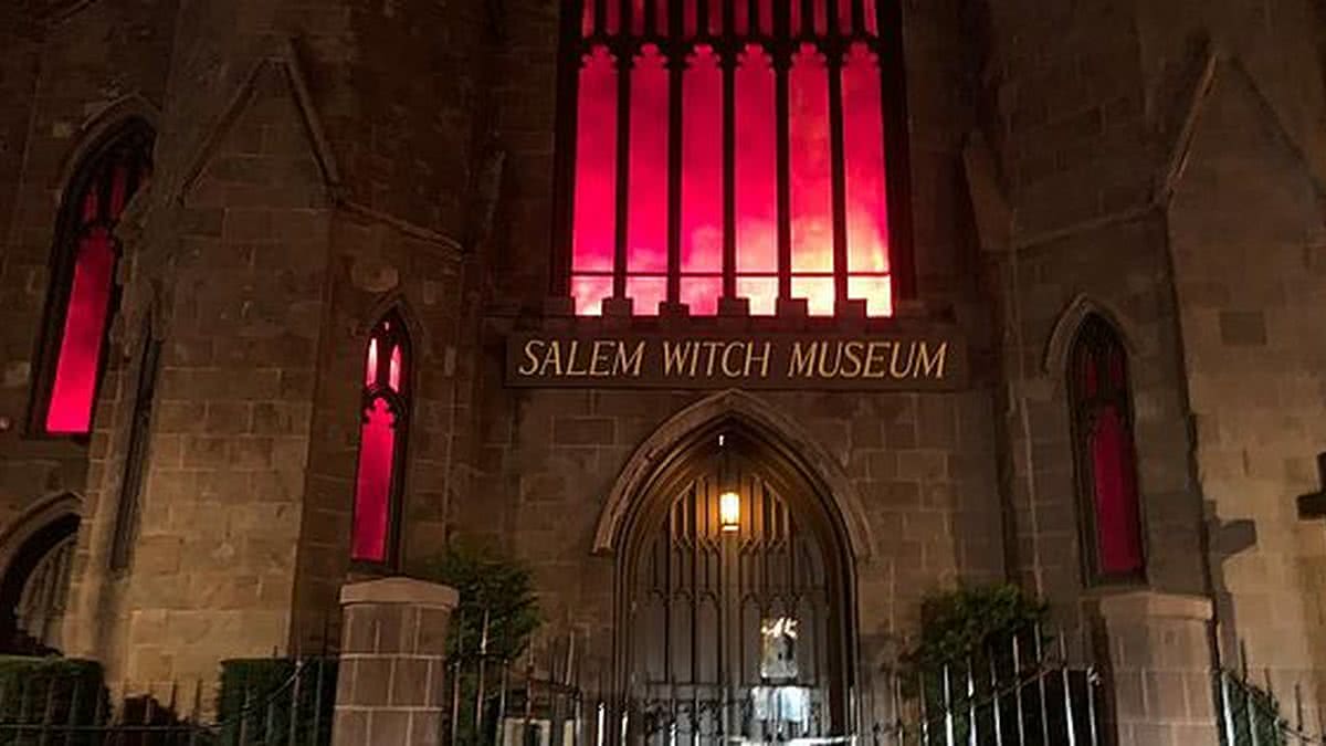 Conheça a história de Salem, a cidade das bruxas nos EUA que enche no ...