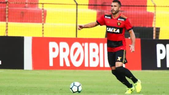 Imagem Ronaldo Alves define permanência no Sport até esta sexta-feira