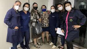 Maria de Lourdes Bezerra dos Santos, de 75 anos, que foi devolvida a família após articulação das assistentes sociais | Foto: Thallysson Alves / Ascom HGE