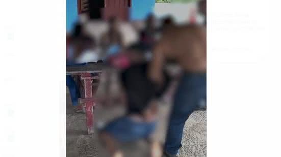 Suspeito foi preso em um bar da praia, no bairro de Garça Torta | Foto: Reprodução