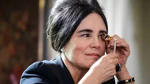 Imagem Internautas ‘flagram’ ponto eletrônico de Regina Duarte em novela; veja comentários