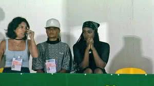 Imagem Cantora Iza vai a estádio e prestigia affair em jogo do Campeonato Paulista