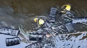 Apreensão contou com mergulhadores da Marinha do Brasil, em ação conjunta com agentes da Polícia Federal | Marinha do Brasil