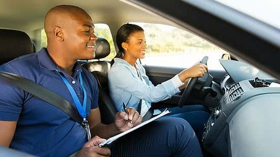 Imagem Alagoano instrutor de autoescola propõe no Senado piso único para a categoria