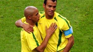 Imagem Com brasileiros, France Football anuncia eleição da "seleção ideal" de todos os tempos