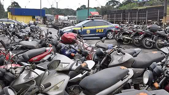 Veículos apreendidos pela PRF vão a leilão | PRF